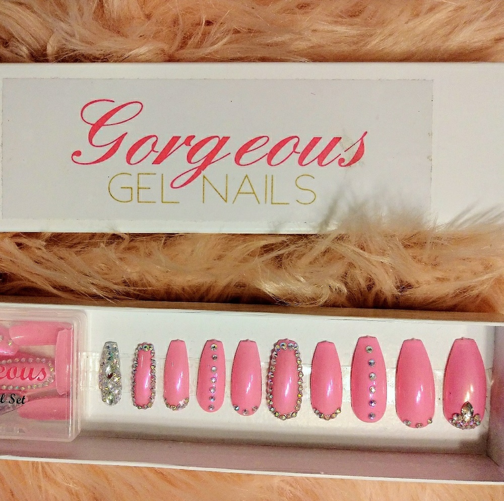 Gorgeous Press On Nails